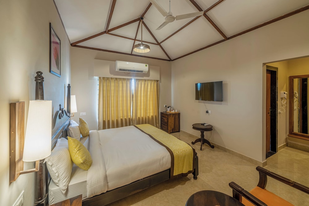 Representative Junior Suite interior at The Gateway Osian